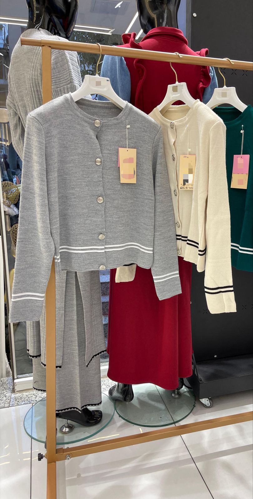 Elegant Cardigan Top