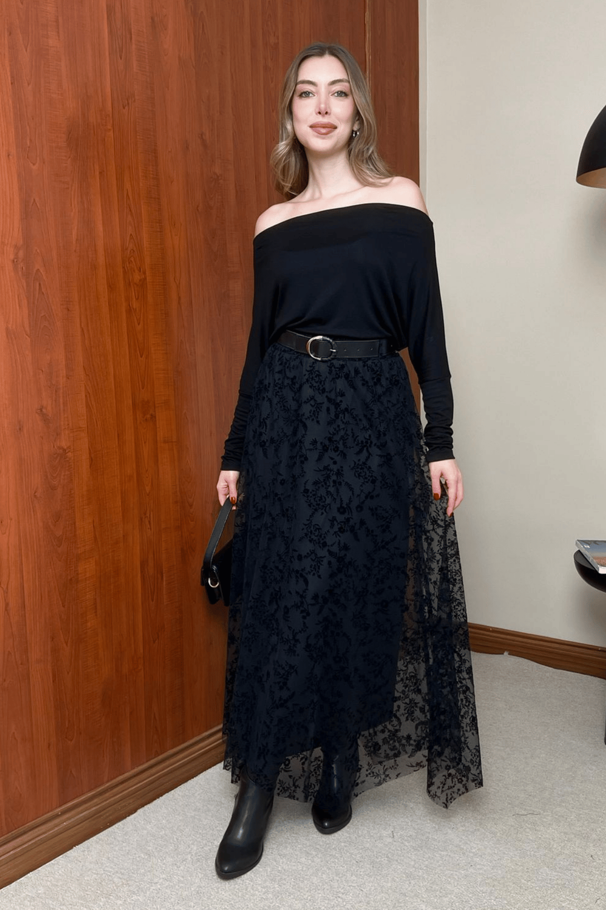 Simple Classy Black Skirt