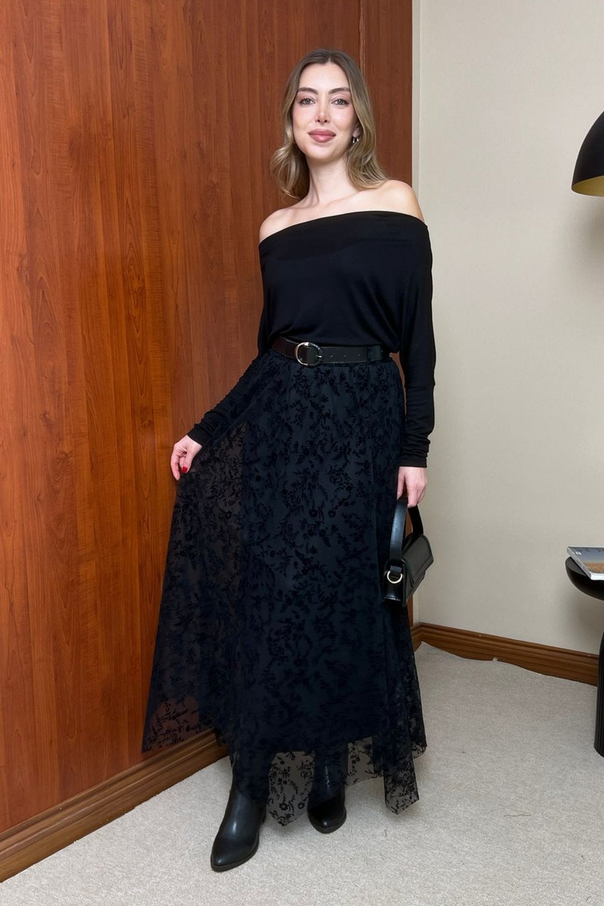 Simple Classy Black Skirt