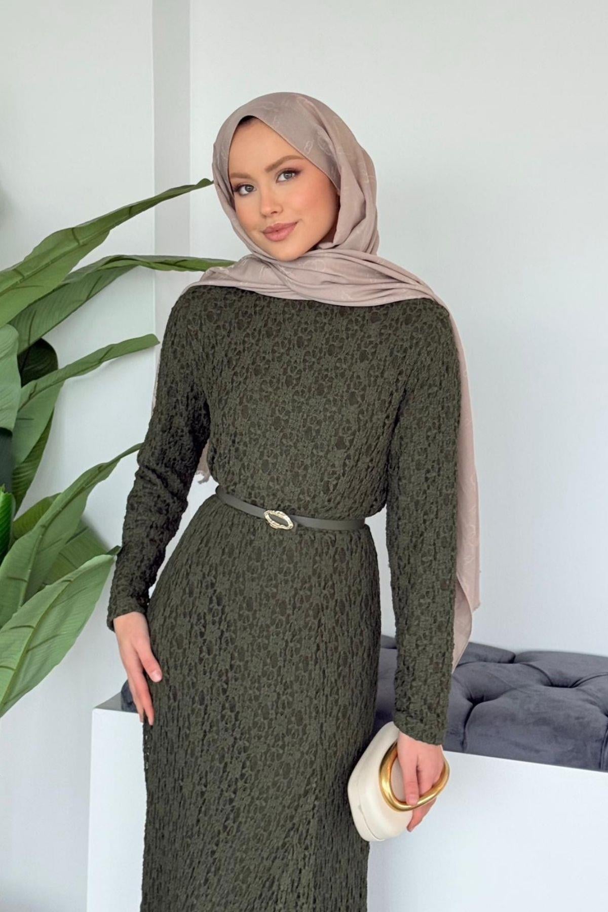 Emerald Dentelle Dress